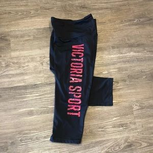 Victoria sport crop pants (xs)